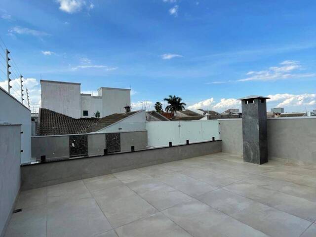 #305 - Casa para Venda em Maringá - PR